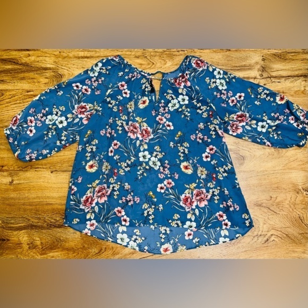 By & By‎ Shirt